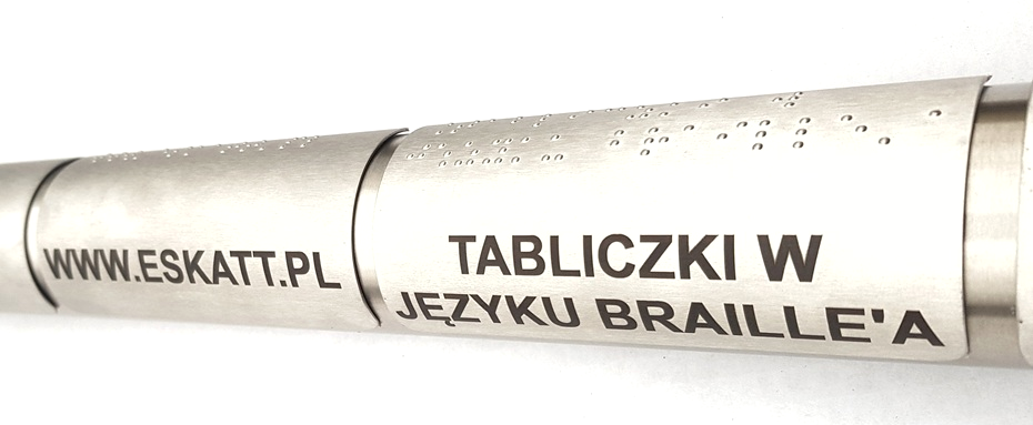 Tabliczki informacyjne drogi wejścia